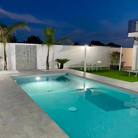 Katy's House, Private And Pool Villa